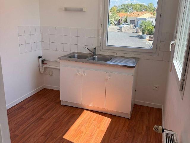 Appartement location à Les Champs Rouges, Rouans