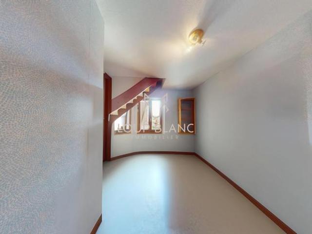 Appartement vente à Montbéliard, Mandeure