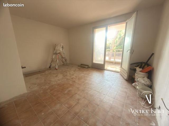 Appartement vente à Arrondissement de Draguignan, Saint-raphaël