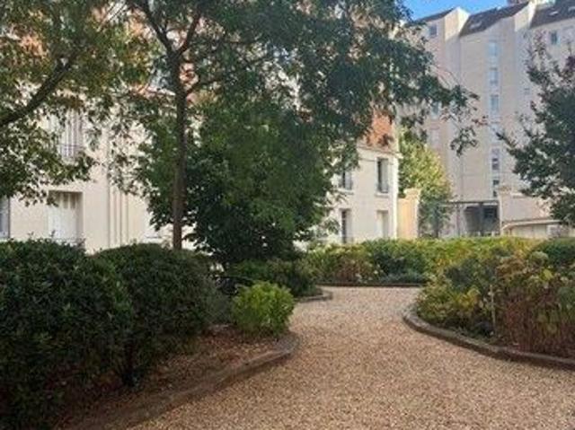 Appartement vente à Courbevoie, Hauts-de-Seine