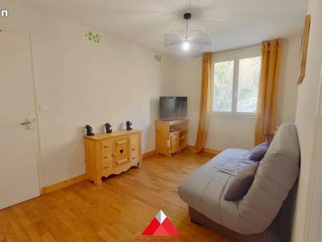 Appartement vente à Lons-le-Saunier, Doucier