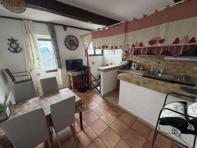 Appartement vente à Centre ville, Aups