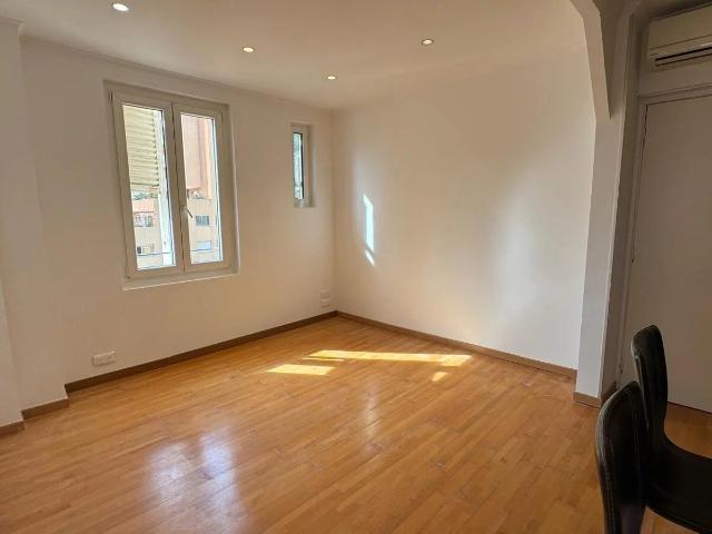 Appartement location à Nice, Beausoleil