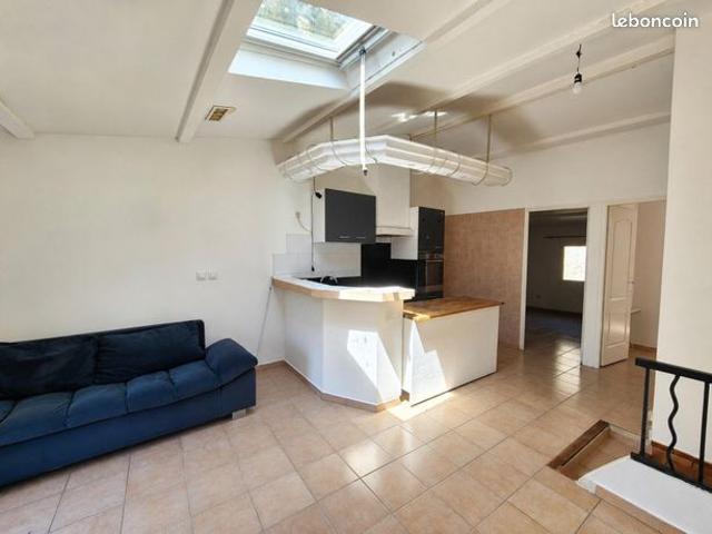 Appartement vente à Aix-en-Provence, Eyguières