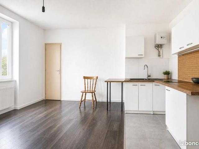 Appartement vente à La Tour-du-Pin, Nivolas-vermelle