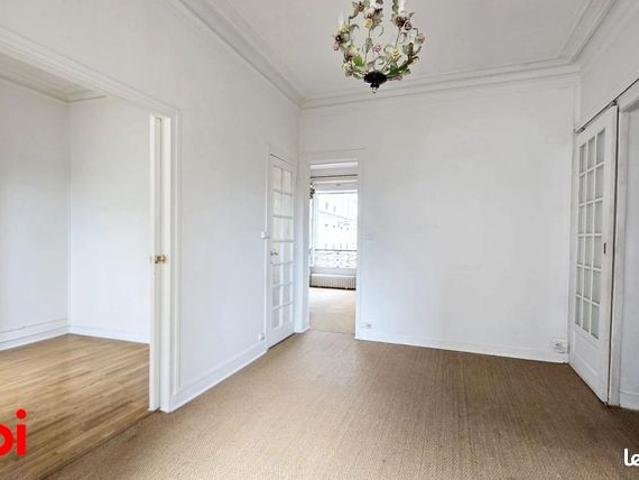Appartement vente à Paris, Île-de-France