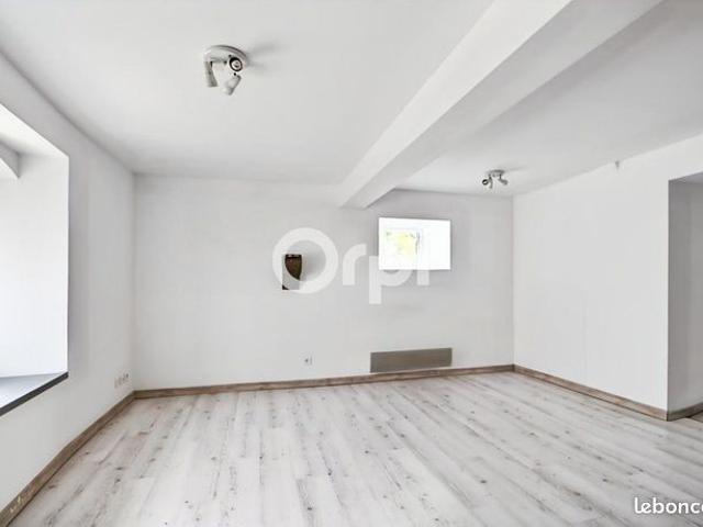 Appartement vente à Oloron-Sainte-Marie, Arudy
