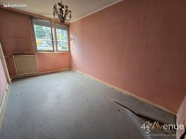 Appartement vente à Saint-Étienne, Saint-etienne