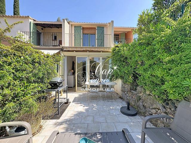 Appartement vente à Arrondissement de Toulon, Le Lavandou