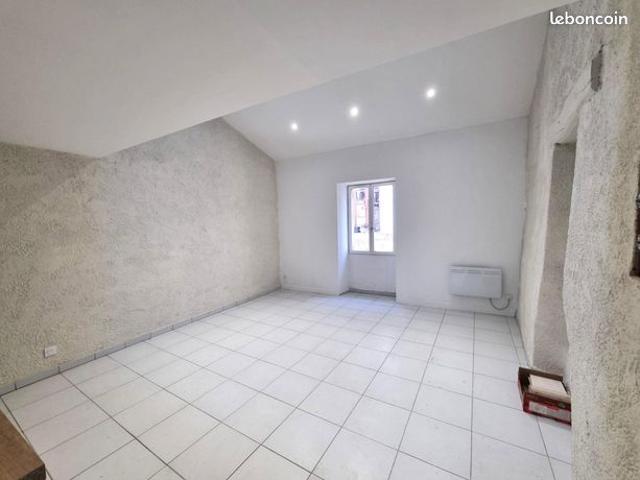 Appartement vente à Apt, Lauris