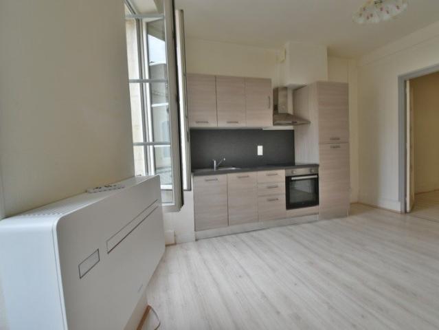 Appartement location à Villeneuve-sur-Lot, Sainte-livrade-sur-lot