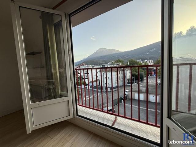 Appartement vente à Fontaine, Isère