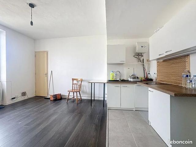 Appartement vente à La Tour-du-Pin, Nivolas-vermelle