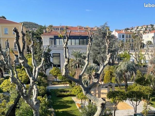 Appartement vente à Arrondissement de Toulon, Hyères