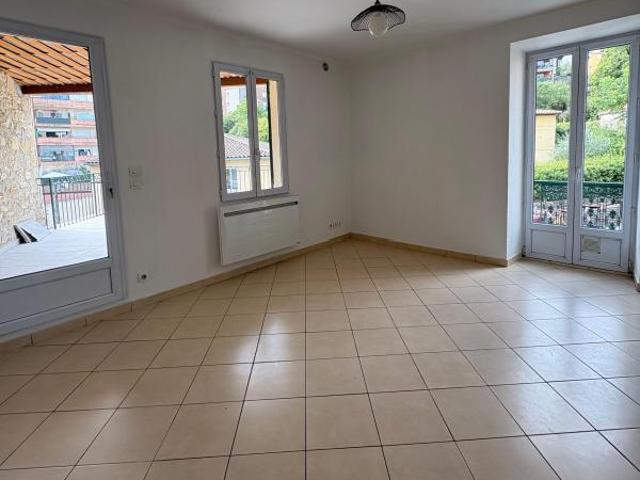Appartement location à Nice, Touët-de-l'escarène