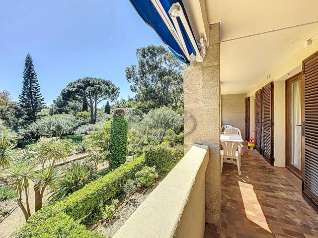 Appartement vente à Arrondissement de Toulon, Le Lavandou