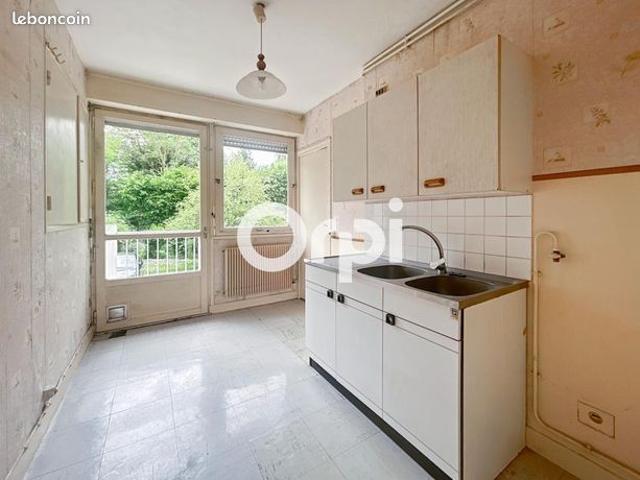 Appartement vente à Ambert, Sainte-catherine