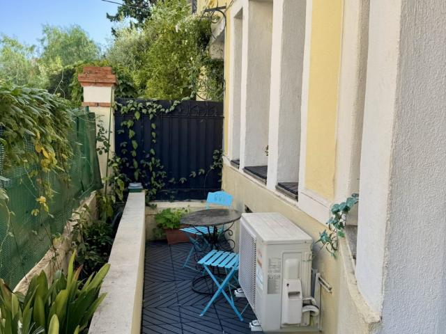 Appartement vente à Arrondissement de Toulon, Hyères