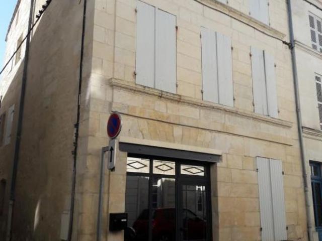 Appartement vente à Saintes