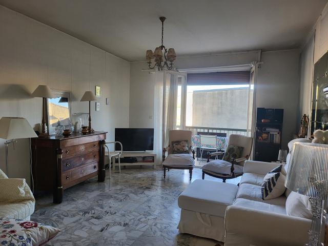 Appartement vente à France métropolitaine, Nîmes