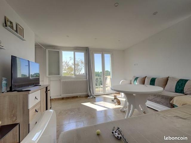 Appartement vente à Carpentras, Orange