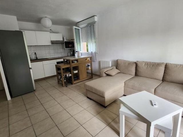 Appartement location à Étampes, La Forêt-sainte-croix