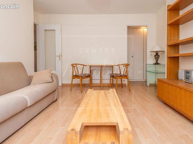 Appartement vente à Paris, Île-de-France