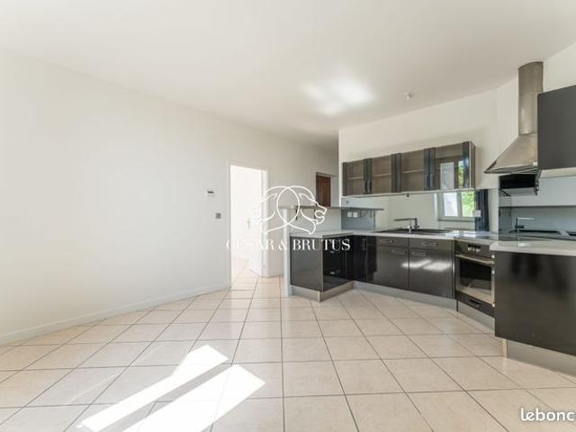 Appartement vente à Privas, Saint-priest