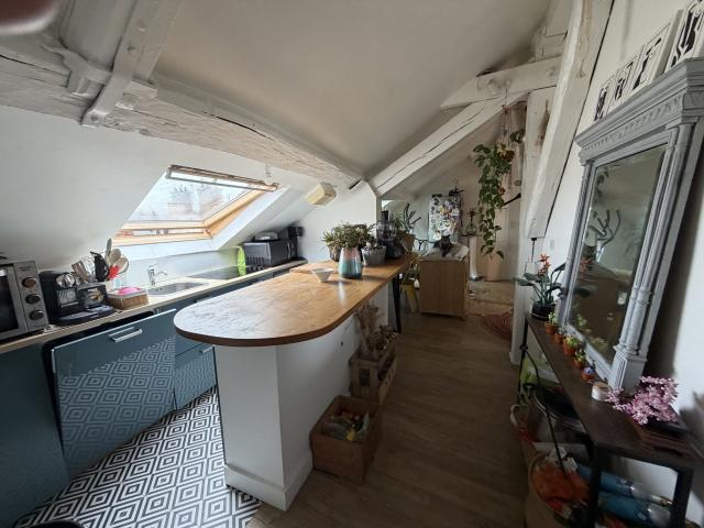 Appartement vente à Parking Place du Martroi, Orléans