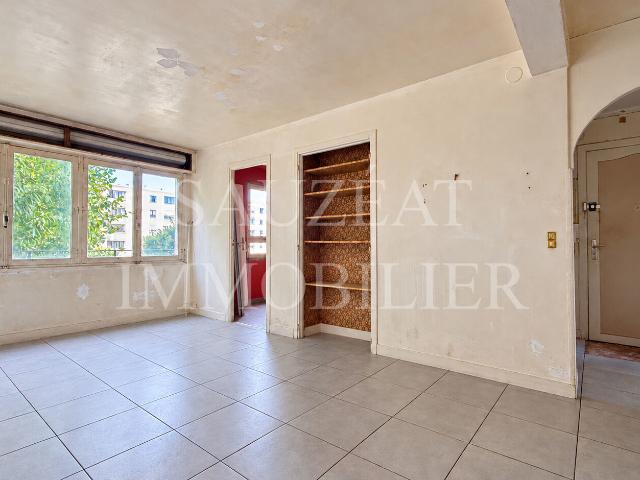 Appartement vente à Porte d'En Bas, Bagneux