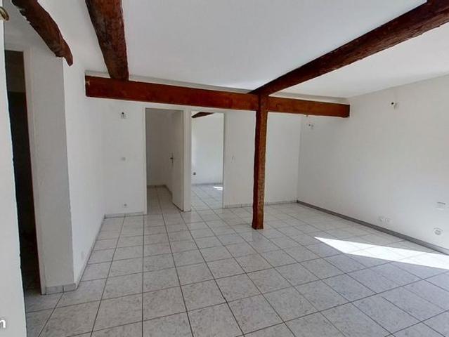 Appartement vente à Arrondissement de Toulon, Solliès-toucas