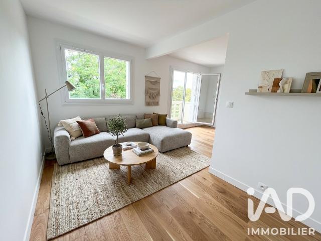 Appartement vente à Résidence de la Butte à la Reine, Palaiseau