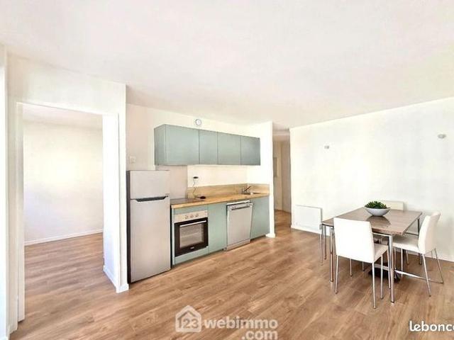 Appartement vente à Paris, Île-de-France