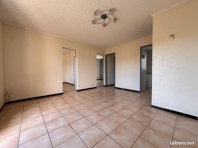 Appartement vente à Aix-en-Provence, Peyrolles-en-provence