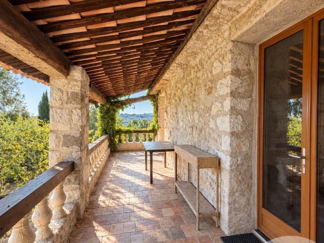 Appartement vente à Sainte-Colombe, Vence