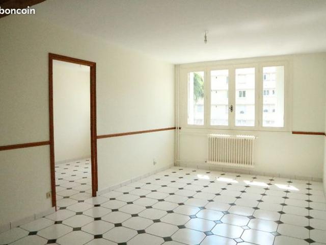 Appartement vente à Saint-Jean-de-la-Ruelle, Loiret