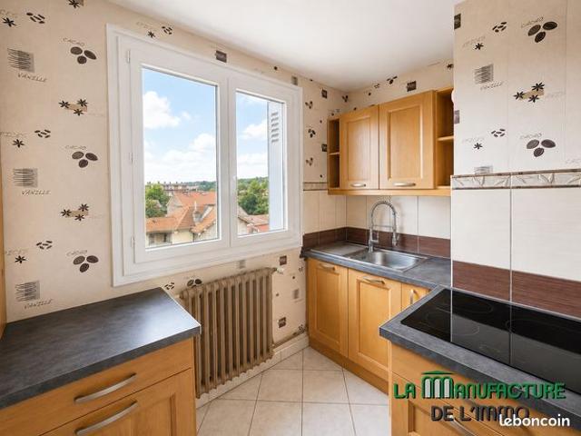 Appartement vente à Saint-Étienne, La Ricamarie