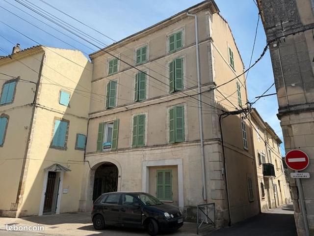 Appartement vente à Aix-en-Provence, Eyguières