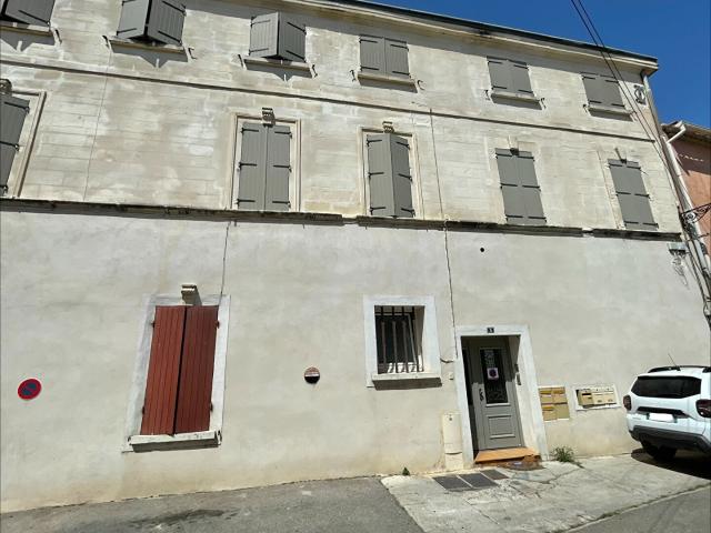 Appartement location à Arles, Cabannes