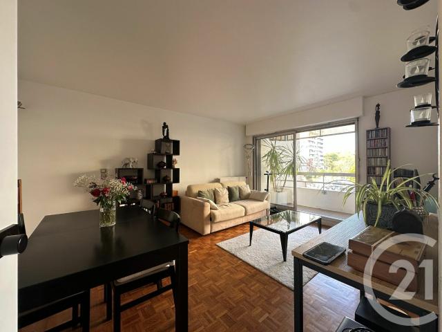 Appartement vente à Paris 19e Arrondissement, Paris