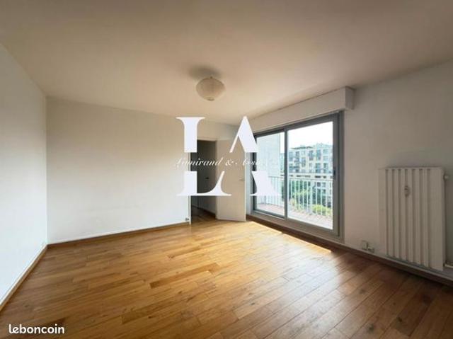 Appartement vente à Paris, Île-de-France
