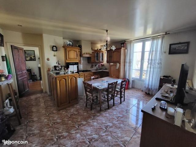 Appartement vente à Lons-le-Saunier, Champagnole