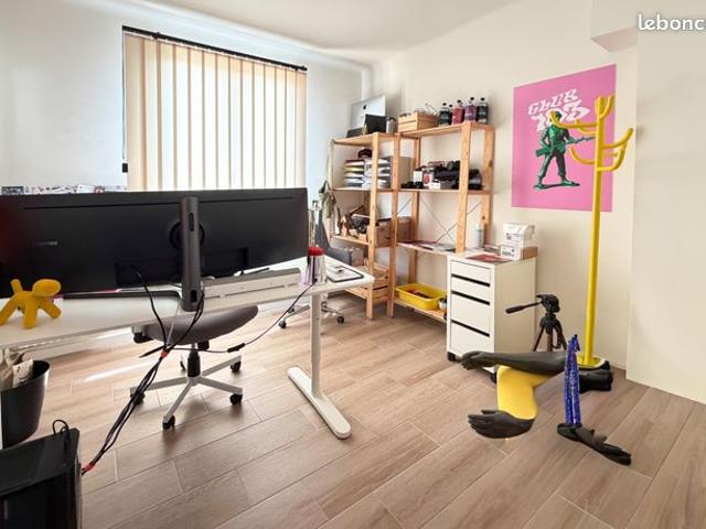 Appartement vente à Arrondissement de Toulon, La Londe-les-maures