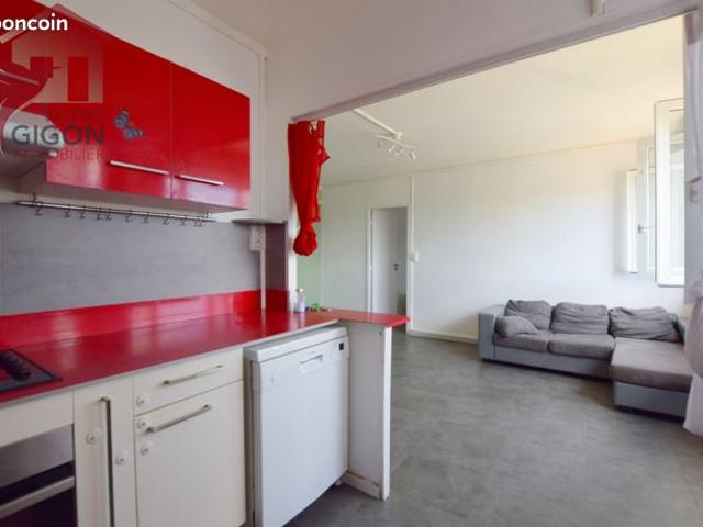 Appartement vente à Montbéliard, Grand-charmont