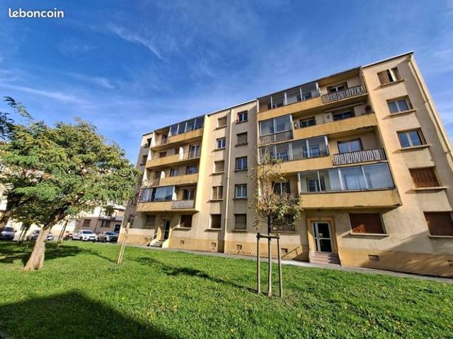 Appartement vente à Grenoble, Fontaine
