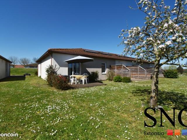 Appartement vente à Saint-Amand-Montrond, Le Châtelet