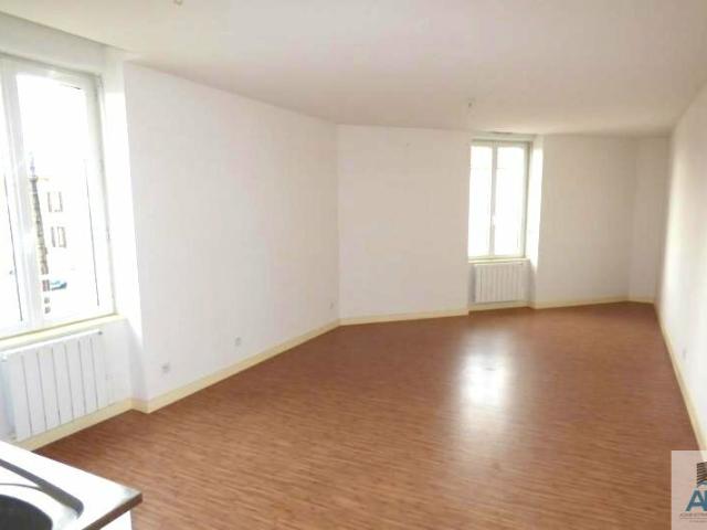 Appartement location à France métropolitaine, Riorges