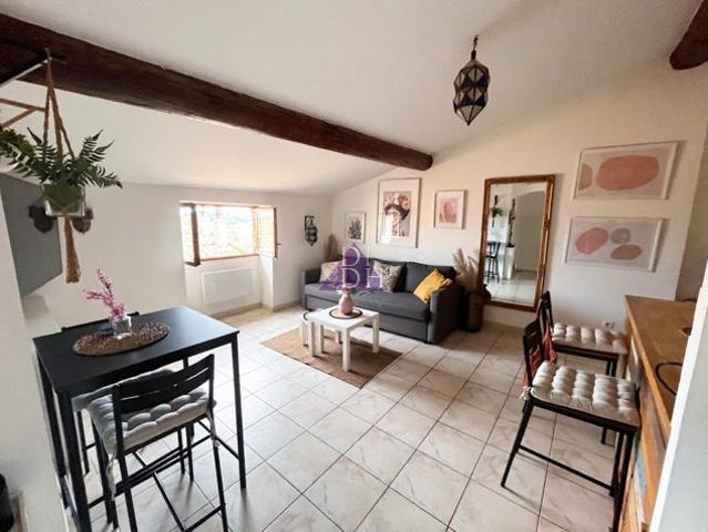 Appartement vente à Arrondissement de Toulon, Hyères