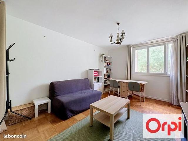 Appartement vente à Châtillon, Allier