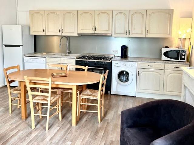 Appartement location à Arrondissement de Toulon, Hyères